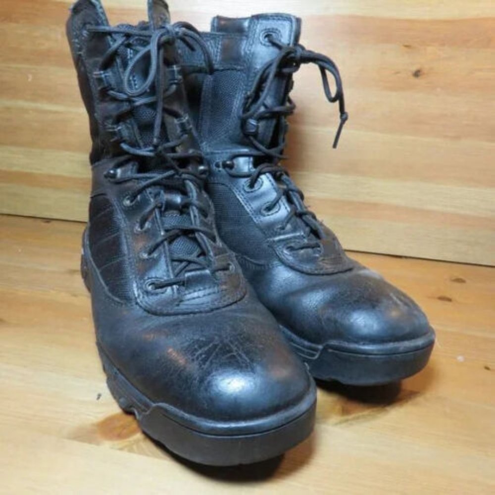 Men's Bates Lightweight Side Zip Hot Weather 8 inch Black Tactical Boot sz9.5